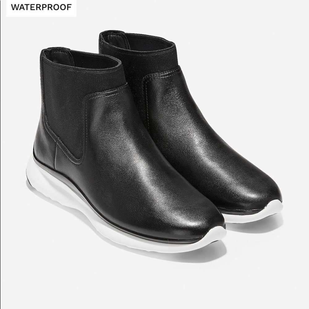 New in box Cole Haan Zerogrand Chelsea Boot